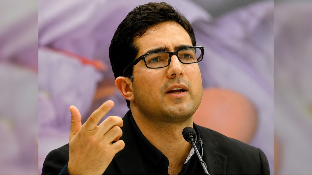 ACC approves 2-year extension in deputation for Shah Faesal, IAS, Dy Secy, Culture
