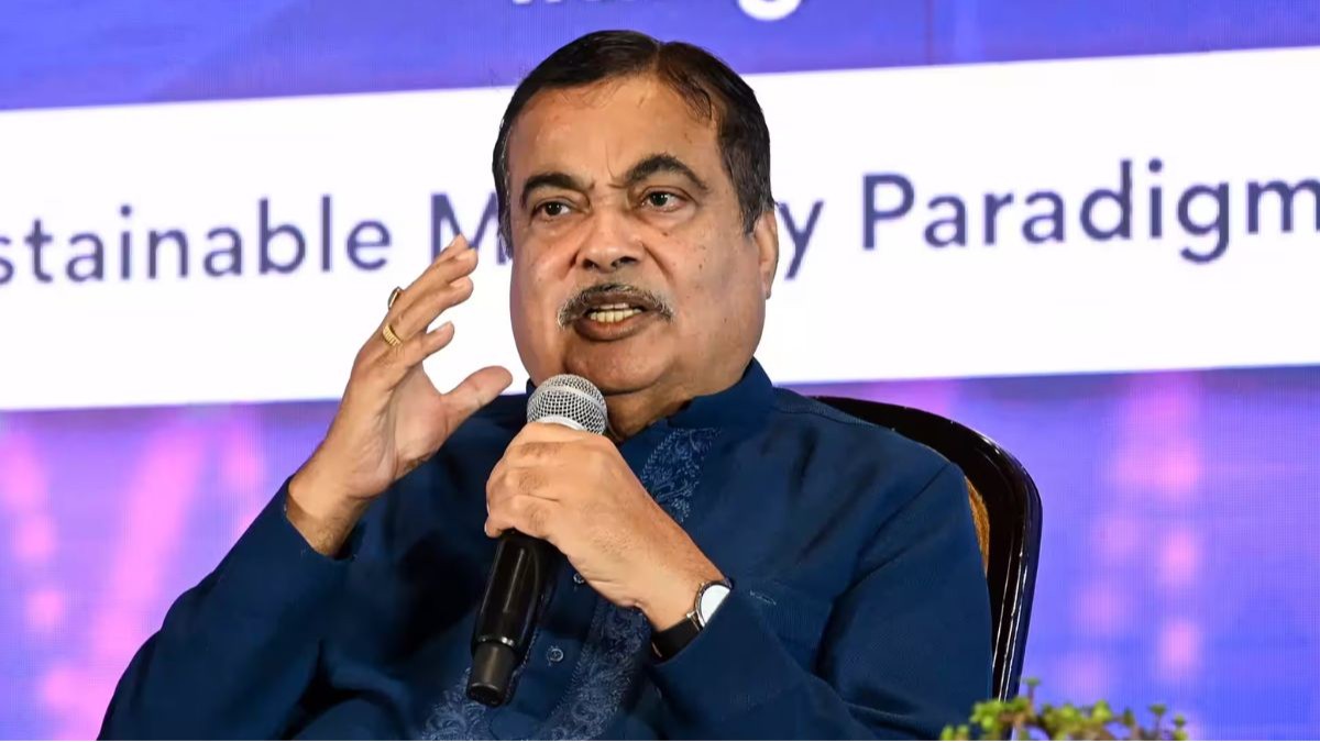 Nitin Gadkari vows action against contractors and officials for delay in Mumbai-Goa Highway
