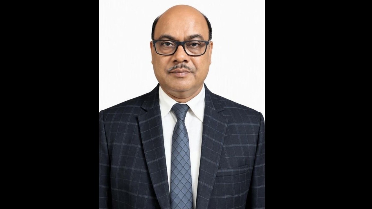 Jatin Kumar Nayak takes charge as IREDA CMD
