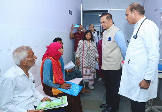 Rajasthan CS reviews health facilities